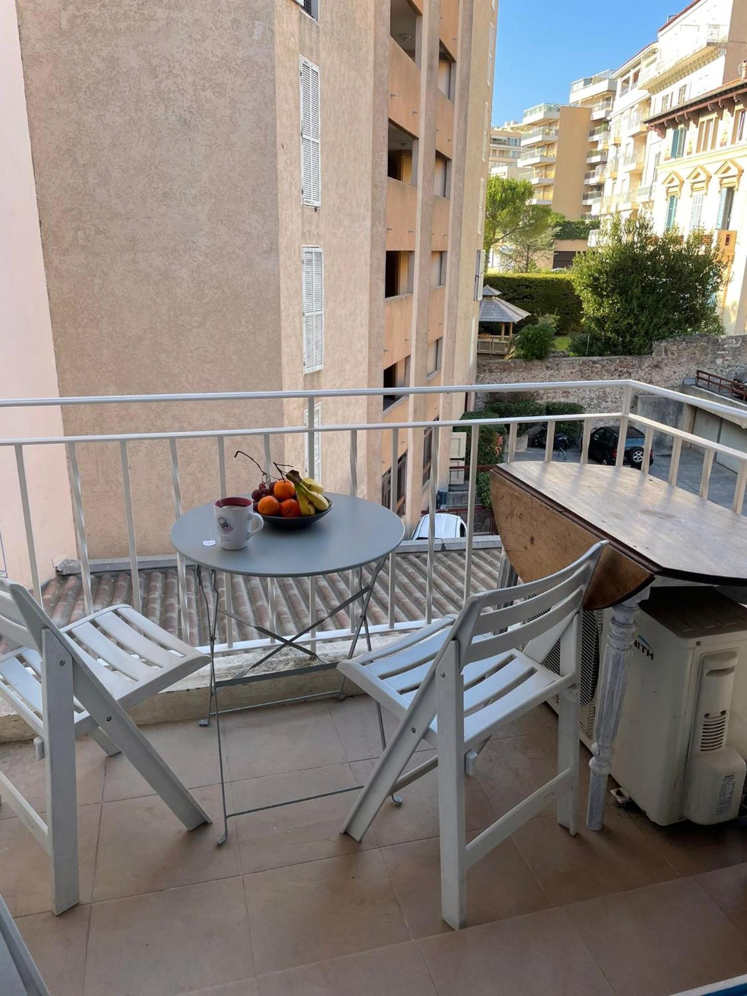 Agreable Chambre D'Hote A 50M De La Mer Cannes Eksteriør billede
