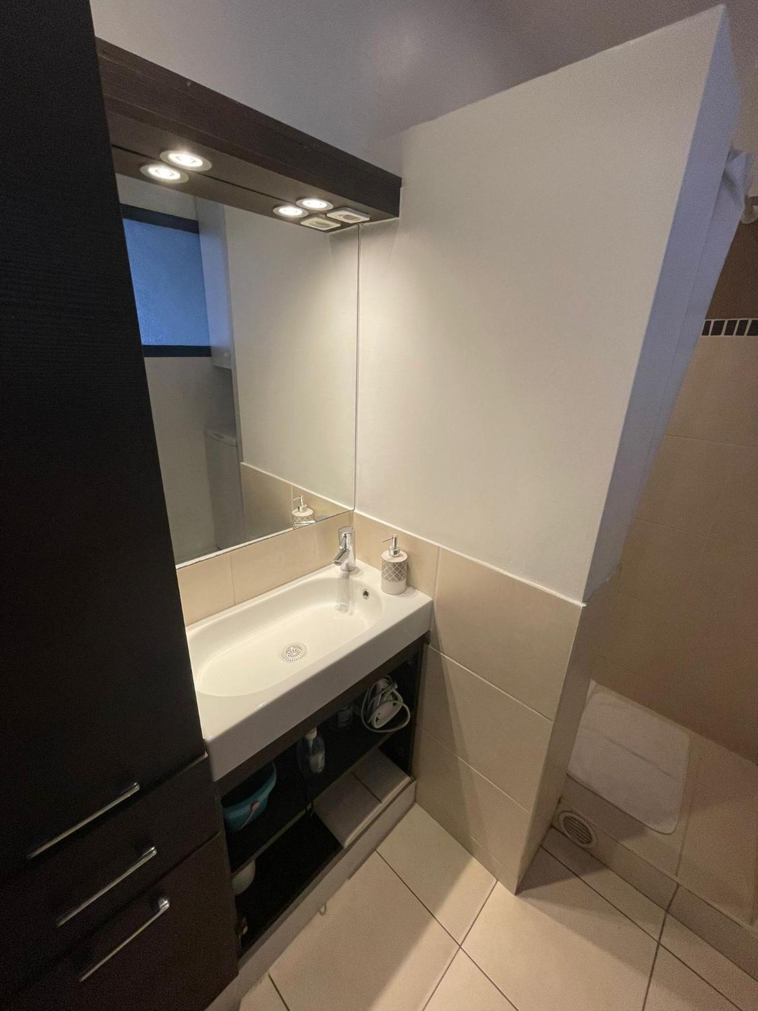 Agreable Chambre D'Hote A 50M De La Mer Cannes Eksteriør billede